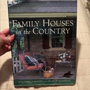 Family Houses in the Country Book by Alexandra d'Arnoux and Gilles de Ch…
